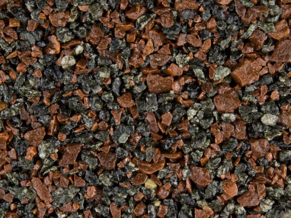 Midnight-Crimson gravel for resin driveway